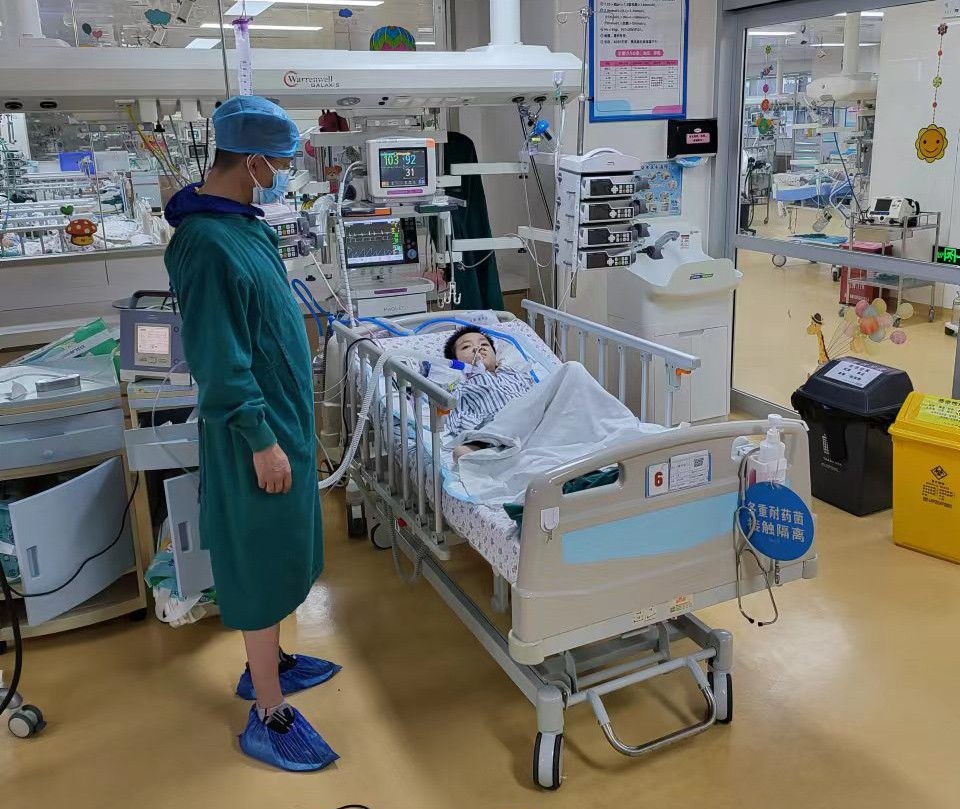 平昌县跨省救护车出租公司